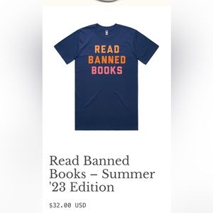 NWOT The Bitter Southerner tshirt - READ BANNED BOOKS, size L, unisex